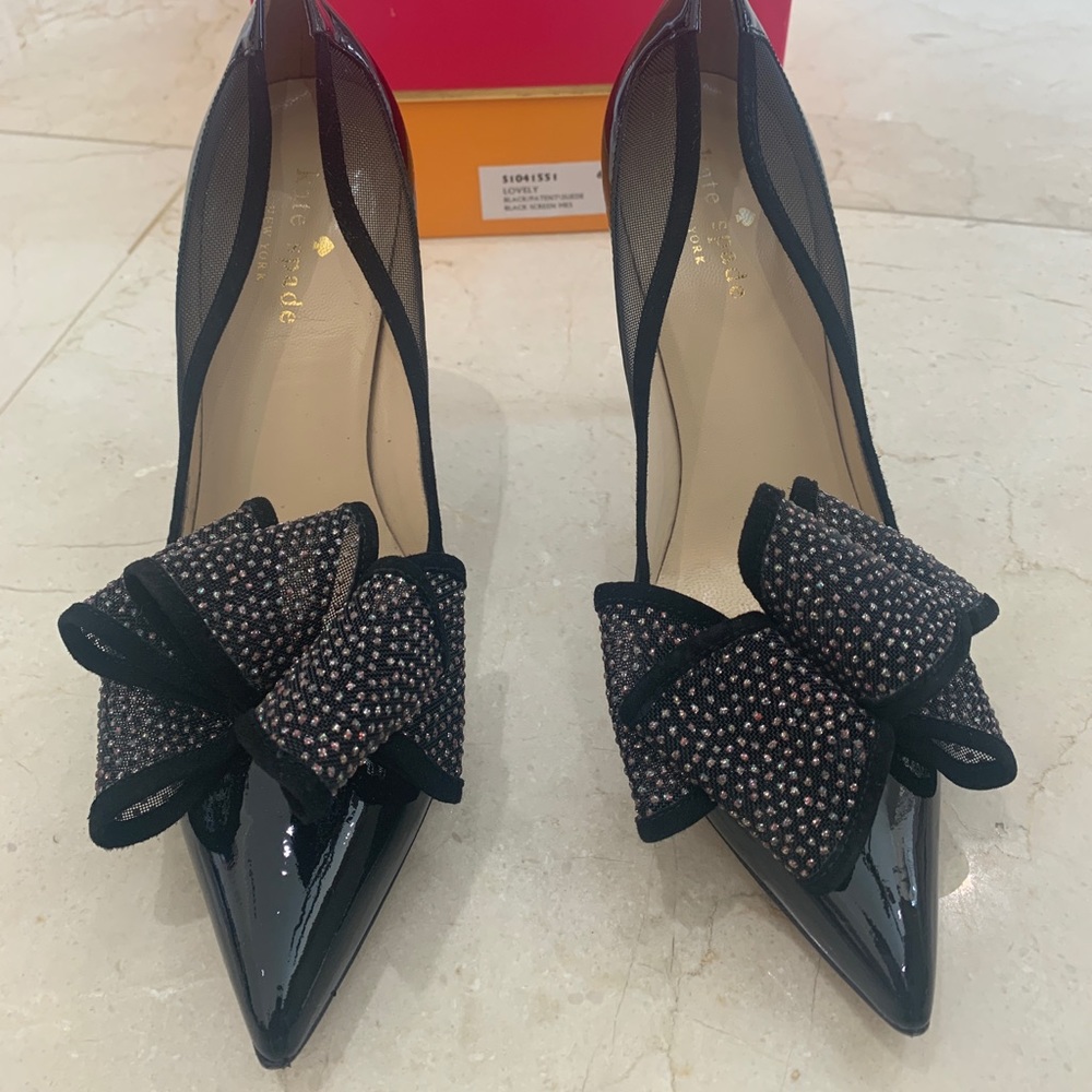 Kate spade lovely black patent suede size 6